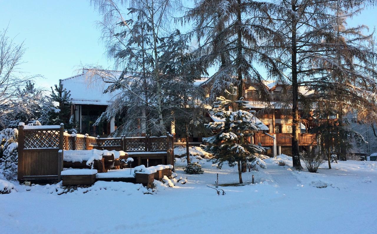Stajnia Sarnowek Nad Jeziorem Rozany Rozajny Wielkie Bagian luar foto
